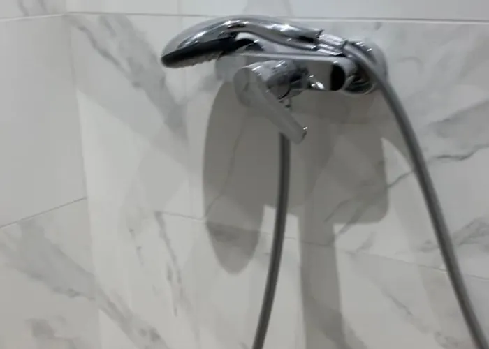 Feuillade Ancien Partage בית אירוח נים